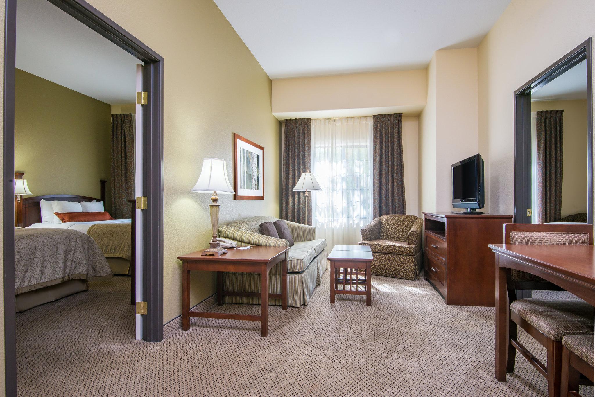Staybridge Suites Phoenix Glendale Sports Dist By Ihg Exterior foto